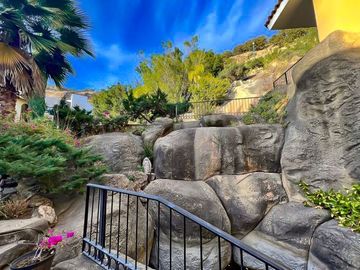 Casa de Lujo con Alberca en Venta Santa Anita Club de Golf Zona Sur