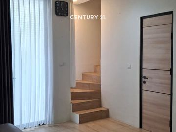 Rumah Bagus Furnished Siap Huni Di  Waterfront Lippo Cikarang