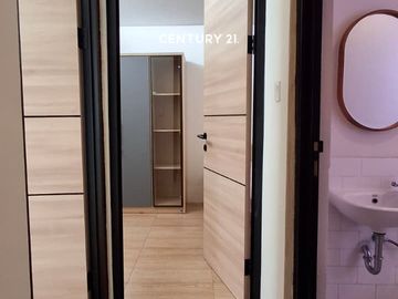 Rumah Bagus Furnished Siap Huni Di  Waterfront Lippo Cikarang
