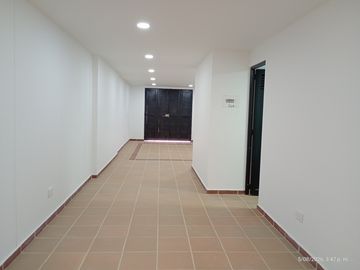 bodega en arriendo en juan xiii. Cod A112058