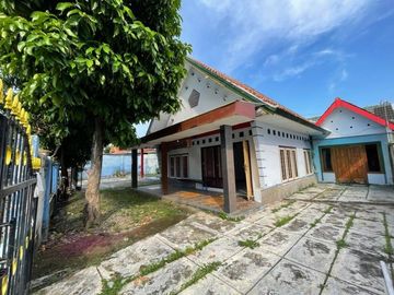 Rumah Istimewa Strategis Tanah Luas Kawasan Premium Njeron Beteng Kraton Jogja
