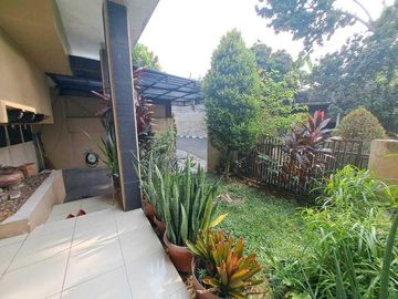 Rumah Cantik Luas 150 m2 Langsung Huni di Cinere