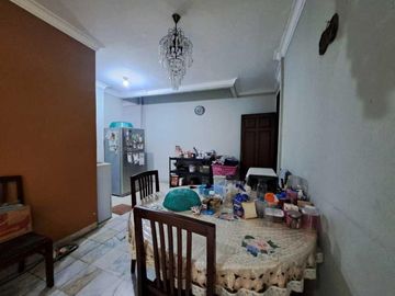 Rumah Cantik Luas 150 m2 Langsung Huni di Cinere
