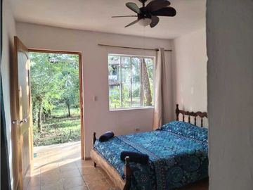 LAS LAJAS, HOSTAL EN VENTA CERCANO A LA PLAYA.