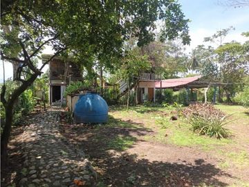 LAS LAJAS, HOSTAL EN VENTA CERCANO A LA PLAYA.