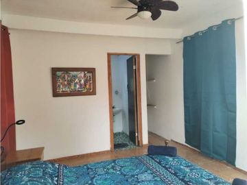 LAS LAJAS, HOSTAL EN VENTA CERCANO A LA PLAYA.