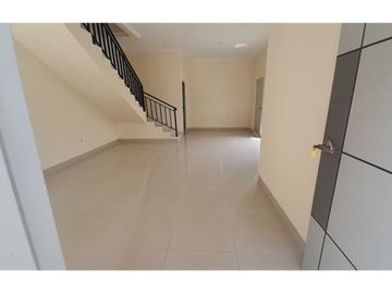 Rumah Cluster 2 Lt Strategis Pinggir Jalan Jl Mess Al Kp Raden JatisampurnaBekasi