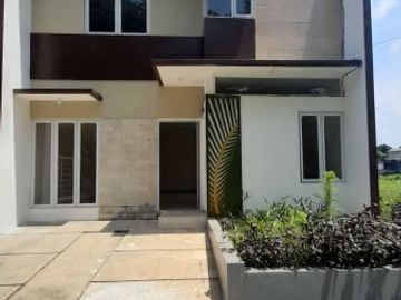 Rumah Cluster 2 Lt Strategis Pinggir Jalan Jl Mess Al Kp Raden JatisampurnaBekasi