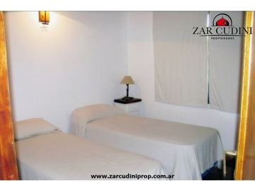 VENTA CARILÓ CHALET 4 AMBIENTES