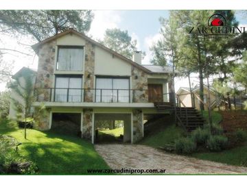 VENTA CARILÓ CHALET 4 AMBIENTES