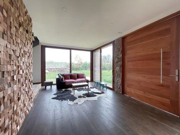Se vende casa en Parcela a minutos de Temuco camino Botrolhue.