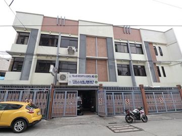 PH768 Townhouse for Sale in Cubao at 6.5M