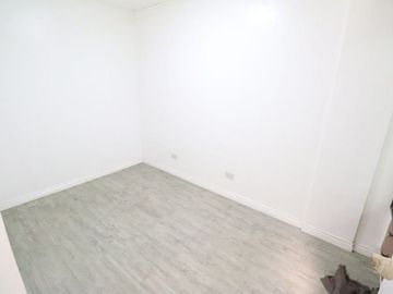 PH768 Townhouse for Sale in Cubao at 6.5M