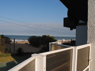 HERMOSO DEPARTAMENTO FRENTE AL MAR EN ZONA CÉNTRICA VILLA GESELL
