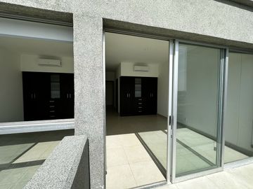 Departamento en Torre Atlántida, Vía Montejo