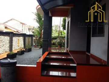 Rumah Cantik di Sarijadi Bandung | SUKARN