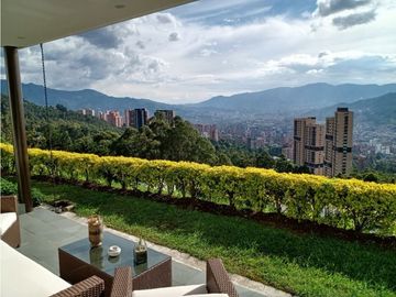 CASA CAMPESTRE CON VISTA ABIERTA A LA CIUDAD, LAS PALMAS, MEDELLIN