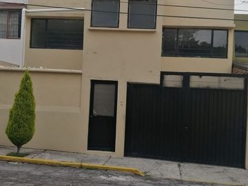 TOLUCA CASA EN VENTA LA MORA