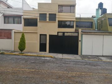 TOLUCA CASA EN VENTA LA MORA