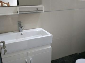 DIJUAL RUMAH BARU MEWAH NYAMAN SEMI FURNISHED DI BUAHBATU BANDUNG