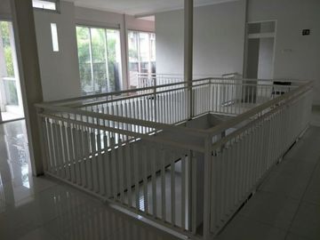 DIJUAL RUMAH BARU MEWAH NYAMAN SEMI FURNISHED DI BUAHBATU BANDUNG