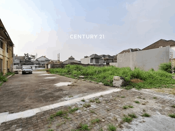 Disewakan Gudang Beserta Lahan Kosong Area Ciputat