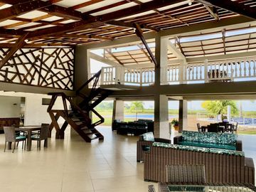 casa condominio en arriendo/venta en pachaquiaro. Cod V1080042