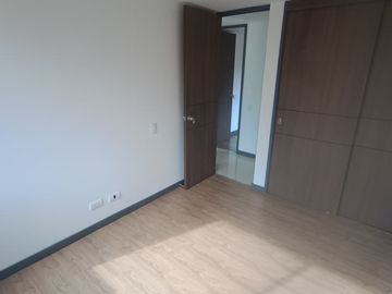 apartamento en arriendo en loma el chocho. Cod A515569