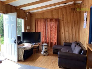 Parcela en Venta en Parcela de 1 Há y con 2 casas. Con Orilla de Playa y al costado del camino Caicaén- Calbuco