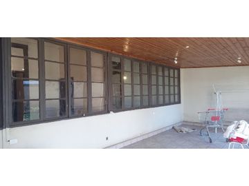Venta terreno con casa antigua cercana al centro de Los Andes