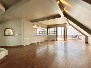 Hotel en Venta en Gran Bretaña - Amunátegui