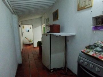 casa en venta en b. la coordialidad. Cod V2392