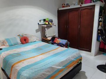 casa en venta en b. la coordialidad. Cod V2392