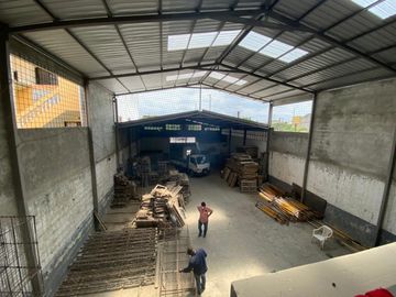 Bodega de venta en sector El Limonal