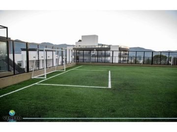 Venetto Village: Tu Nuevo Hogar o Destino Vacacional con costa al lago