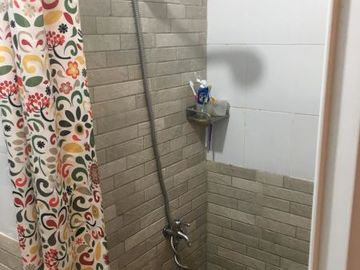 Apartemen bulanan green pramuka city full furnish