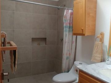 HERMOSA CASA RUSTICA EN VENTA EN COLONIA TEQUISQUIAPAN