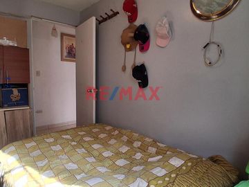 Venta Departamento 1er piso en Condominio Torres de Quevedo  con seguridad las 24 horas.
Ubicado entre Av. Santa Rosa y Av. Del Contador. Cerca de ce