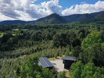 Linda casa en refugio cordillerano