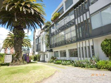 Penthouse Duplex en venta Sector calle Zaldumbide y Toledo Centro Norte de Quito