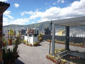 Penthouse Duplex en venta Sector calle Zaldumbide y Toledo Centro Norte de Quito