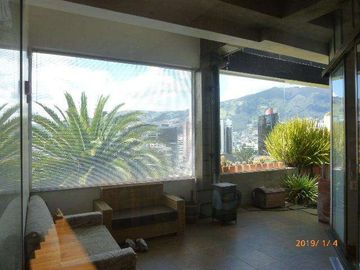 Penthouse Duplex en venta Sector calle Zaldumbide y Toledo Centro Norte de Quito