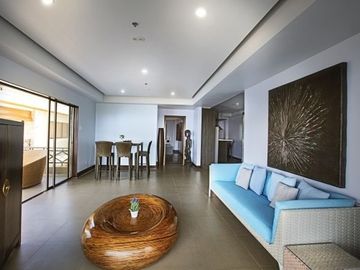 2 Bedroom Condo with Sea View in Mactan for Rent