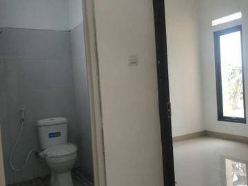 Rumah 2 Lantai harga 1 lantai dekat kota dan stasiun bogor
