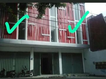 Rumah 3 lt di Darmo Permai Utara *LL