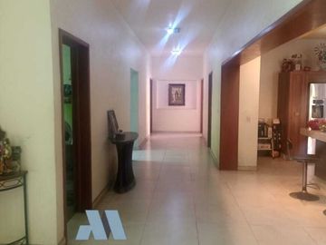 Espectacular Casa en Venta con Alberca  en Tecoman Colima