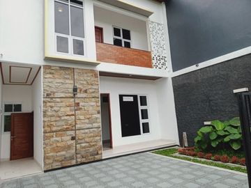 Rumah Baru Dekat Stadion Maguwo Tajem