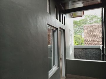 Rumah Baru Dekat Stadion Maguwo Tajem