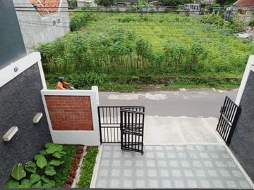 Rumah Baru Dekat Stadion Maguwo Tajem