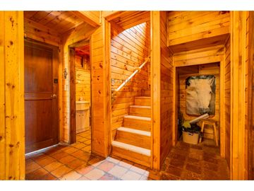ENCANTADORA Y RUSTICA QUINTA EN VENTA EN EL CABO, PAUTE